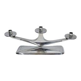681 - CANDELABRO DE PLATA DEL ÚLTIMO TERCIO DE SIGLO XX