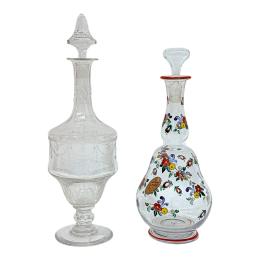 40 - PAREJA DE BOTELLAS LICORERAS PRIMER TERCIO DEL SIGLO XX