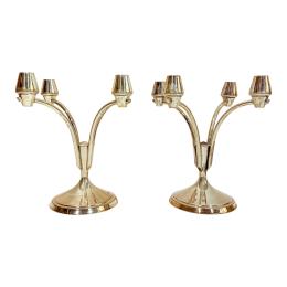 726 - PAREJA DE CANDELABROS DE MEDIADOS DE SIGLO XX 
