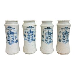 701 - CUATRO TARROS DE FARMACIA  DE TALAVERA DEL SIGLO XVIII
