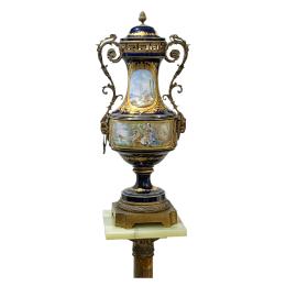 725 - JARRÓN FRANCÉS EN PORCELANA DE SÈVRES SIGLO XIX
