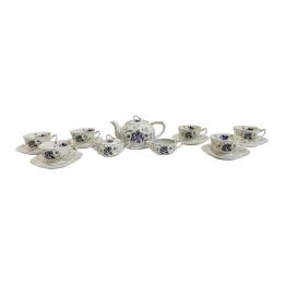 103 - JUEGO DE TÉ EN PORCELANA DEL ÚLTIMO CUARTO DEL S.XX