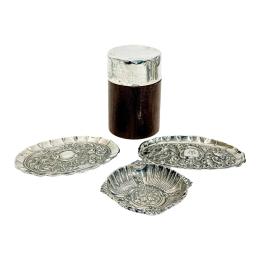 1039 - LOTE VARIADO DE PLATA DE MEDIADOS S. XX
