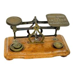 1299 - PEQUEÑA BÁSCULA PARA CARTAS DEL PRIMER CUARTO DE SIGLO XX