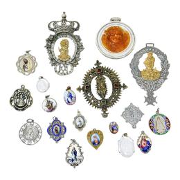 835 - COLECCIÓN DE MEDALLAS DEVOCIONALES S.XIX-XX