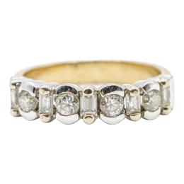 113 - ANILLO CON CIRCONITAS