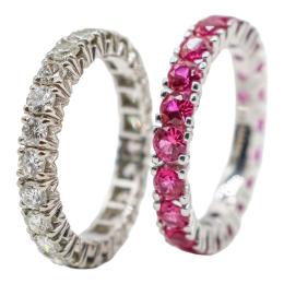 220 - DOS ALIANZAS CON BRILLANTES Y ZAFIROS ROSAS