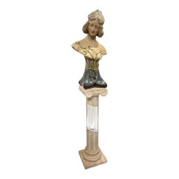 1121 - BUSTO MODERNISTA SOBRE COLUMNA 