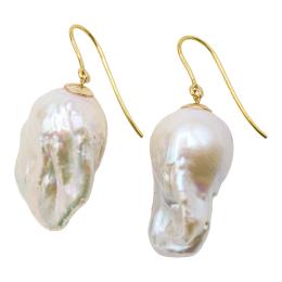152 - PENDIENTES CON PERLAS BARROCAS