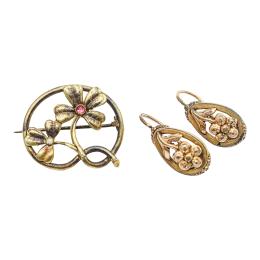 89 - BROCHE Y PENDIENTES DE PPS. DEL S.XX