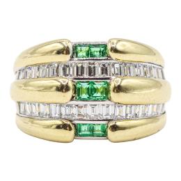 10 - ANILLO ANCHO CON DIAMANTES Y ESMERALDAS
