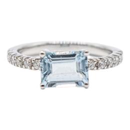 14 - ANILLO CON AGUAMARINA CON BRILLANTES 