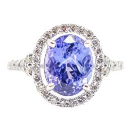 37 - ANILLO CON TANZANITA Y BRILLANTES 