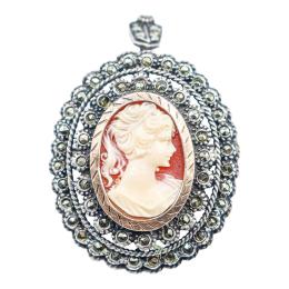 75 - BROCHE COLGANTE CAMAFEO DE MEDIADOS S.XX