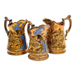 563 - TRES JARRAS EN CERÁMICA DE BRISTOL DE LA PRIMERA MITAD S.XX