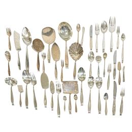 752 - GRAN CUBERTERÍA EN PLATA DEL ÚLTIMO TERCIO DEL S.XX