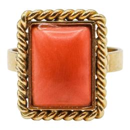 331 - SORTIJA CON CORAL DE SERRAHIMA, AÑOS 60-70
