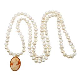 103 - COLLAR DE PERLAS CON CAMAFEO