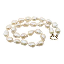 101 - COLLAR DE PERLAS BARROCAS