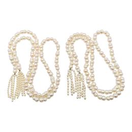 132 - DOS COLLARES DE PERLAS CULTIVADAS