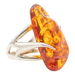 29 - ANILLO CON ÁMBAR