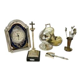 812 - CONJUNTO DE PIEZAS DE PLATA DE LA SEGUNDA MITAD DE S. XX