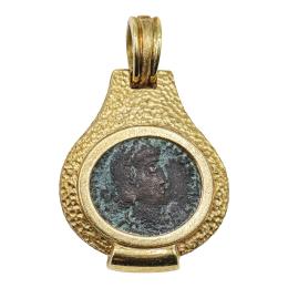 144 - COLGANTE CON MONEDA ROMANA