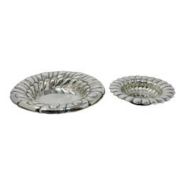 838 - DOS CENTROS DE MESA EN PLATA DE MEDIADOS DEL S.XX