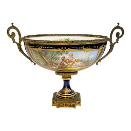 550 - CENTRO FRANCÉS EN PORCELANA FRANCESA DEL PRIMER TERCIO S.XX