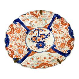 524 - GRAN PLATO DE PORCELANA JAPONESA IMARI CIRCA 1900