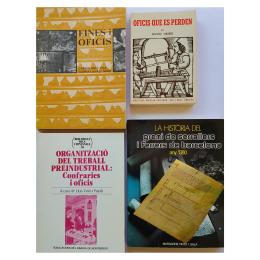 293 - CUATRO LIBROS SOBRE OFICIOS EN CATALUNYA