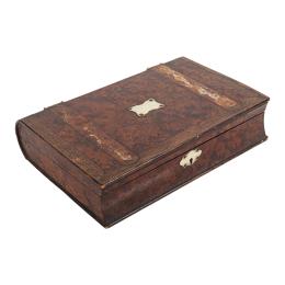 1324 - CAJA ESCRIBANIA DE FINALES DEL S. XIX