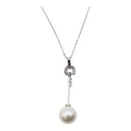 69 - COLGANTE CON DIAMANTES Y PERLAS