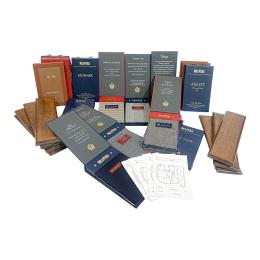 757 - COLECCIÓN DE MUESTRARIOS DE TEJIDOS Y TABLILLAS PARA TELAS