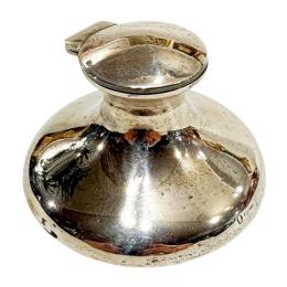 1140 - TINTERO DE PLATA DE MEDIADOS DE SIGLO XX
