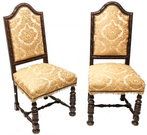 CONJUNTO DE SILLAS