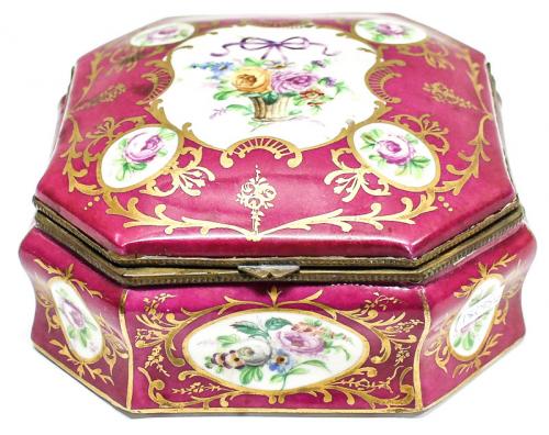 CAJA JOYERO EN PORCELANA