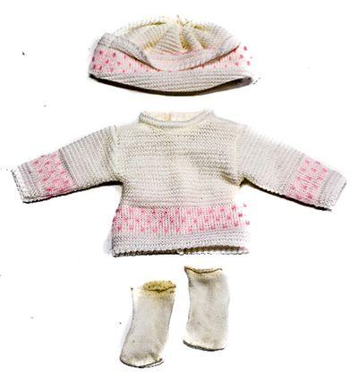 CONJUNTO DE ROPA PARA "NANCY"