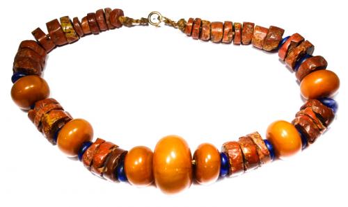 COLLAR TRIBAL CON AMBAR