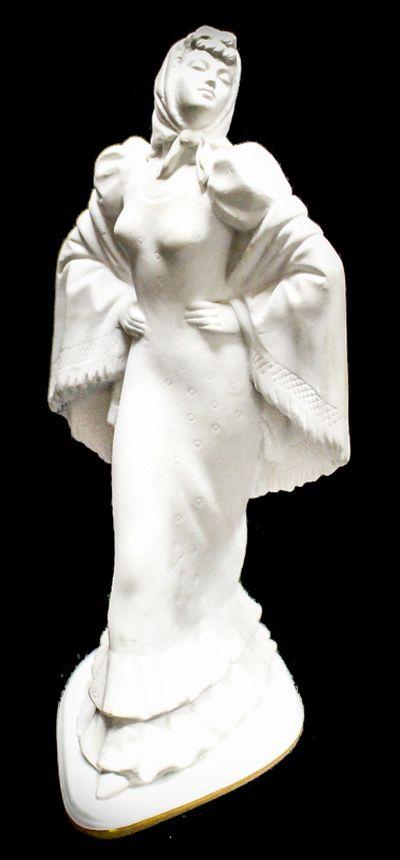 FIGURA EN BISCUIT "CHULAPA"