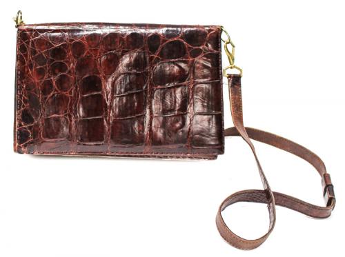 BOLSO EN PIEL DE COCODRILO