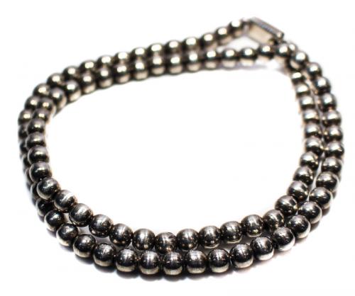 COLLAR DE CUENTAS DE PLATA