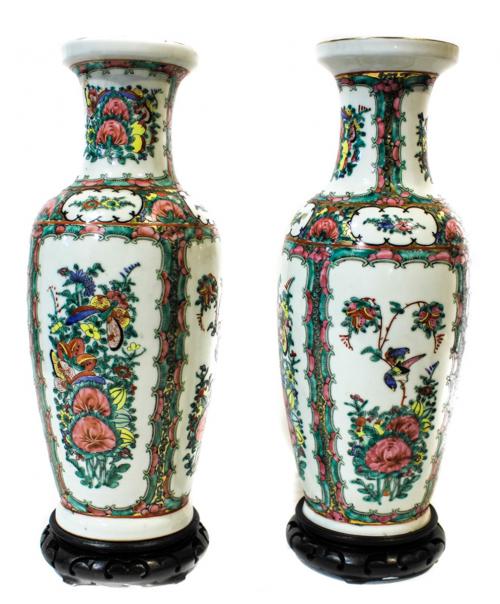 PAREJA DE JARRONES ORIENTALES
