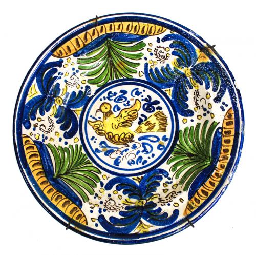 PLATO EN CERÁMICA DE MANISES DEL SIGLO XIX