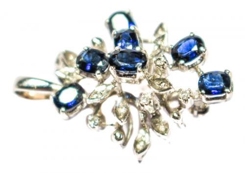 BROCHE COLGANTE CON BRILLANTES Y ZAFIROS
