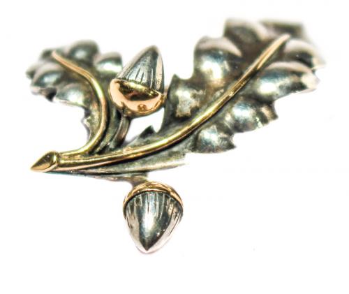 BROCHE DE LOS AÑOS 40