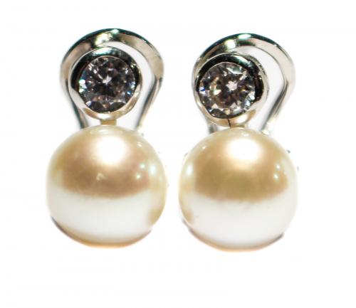 PENDIENTES DE PLATA CON CIRCONITAS