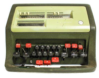 CALCULADORA MEDIADOS DEL SIGLO XX