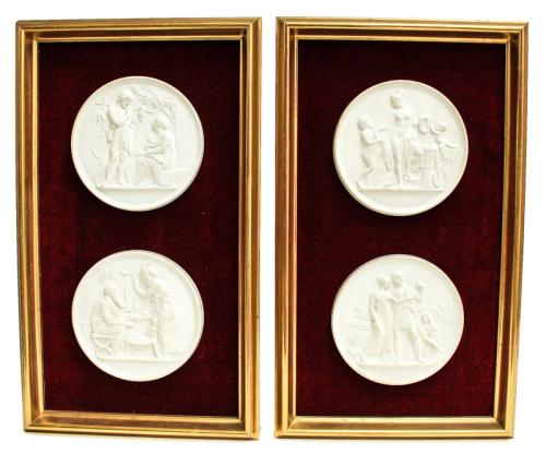 CUATRO MEDALLONES DECORATIVOS