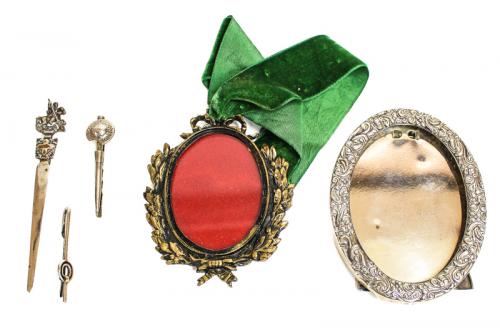 LOTE VARIADO DE PLATA Y METAL